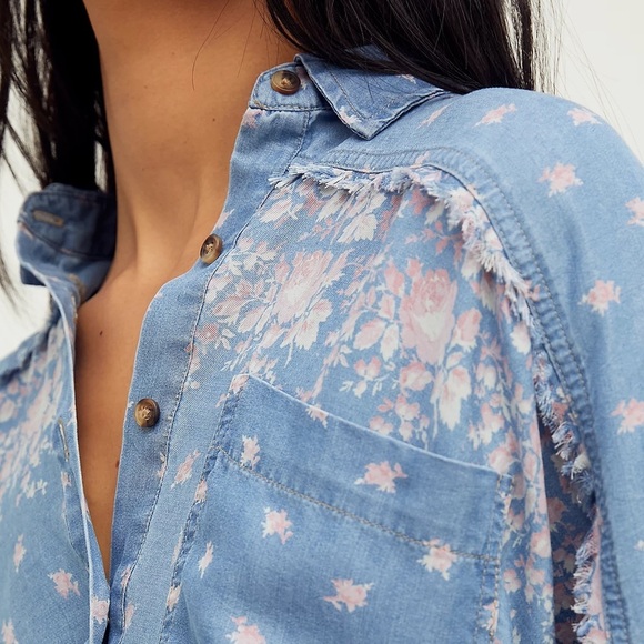 NWT - Free People - Joelle Printed Button Top - Chambray Combo - Picture 3 of 12